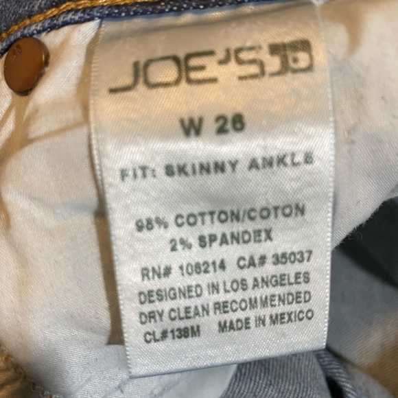 ⭐️SOLD⭐️Joe’s Jean Skinny Ankle - Picture 5 of 6
